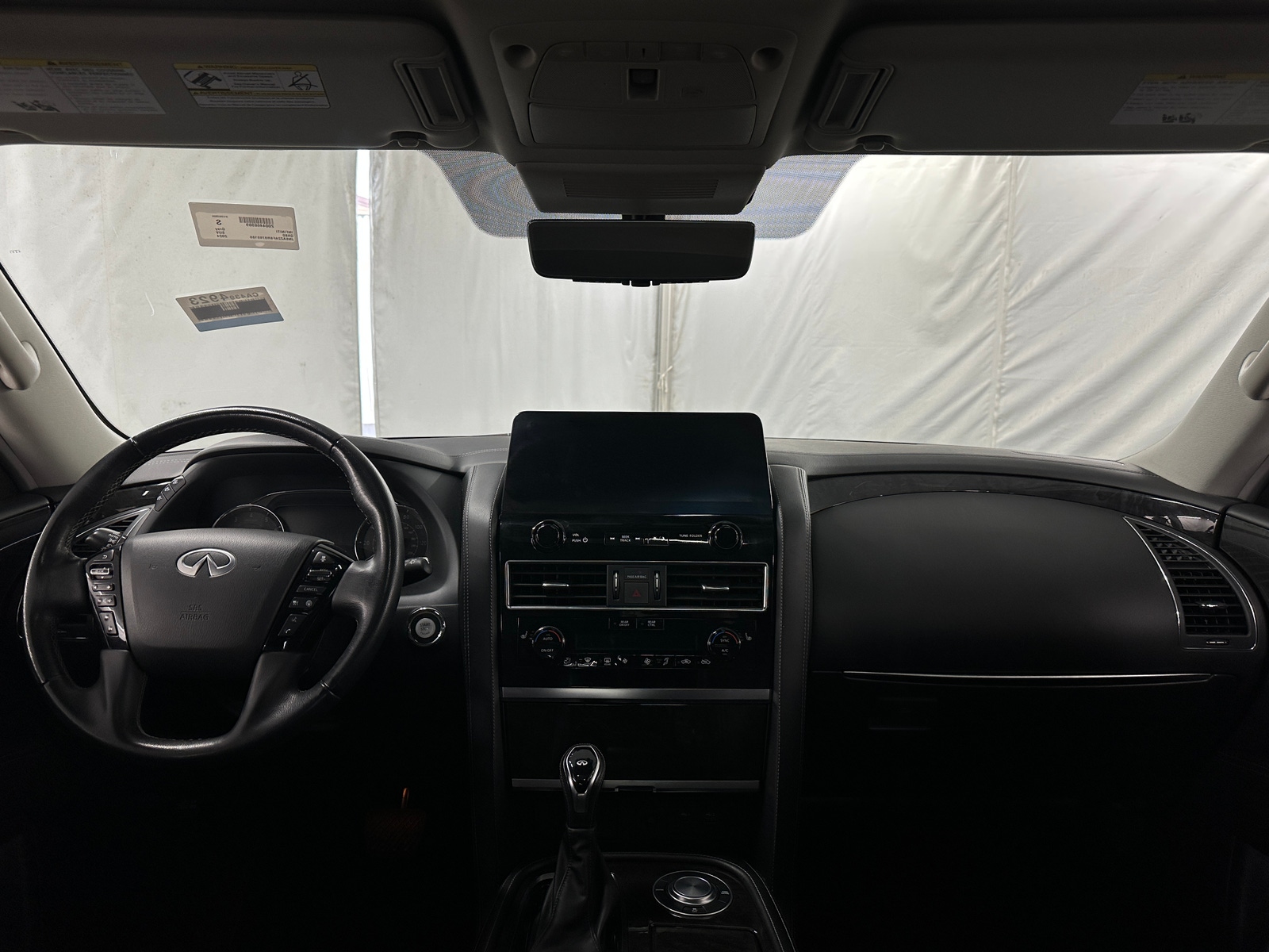 Thumbnail: 2024 INFINITI QX80 - 2