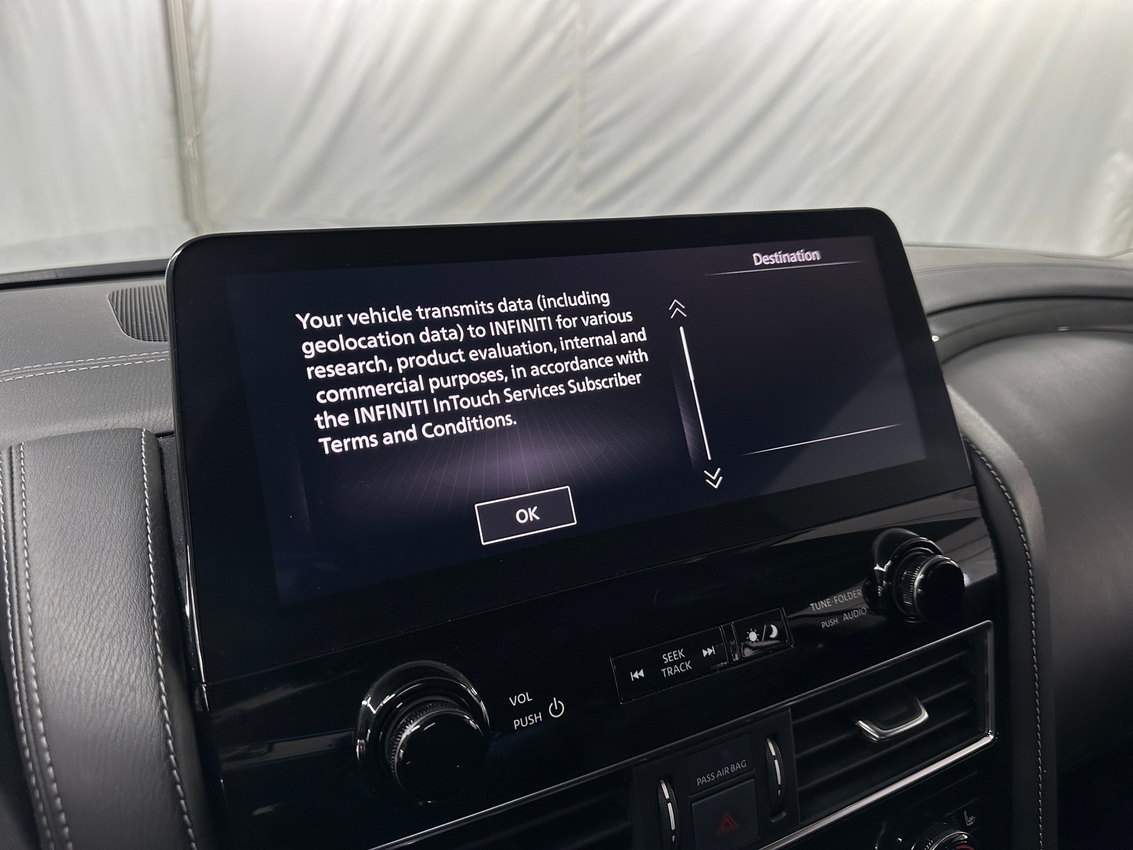 Thumbnail: 2024 INFINITI QX80 - 3