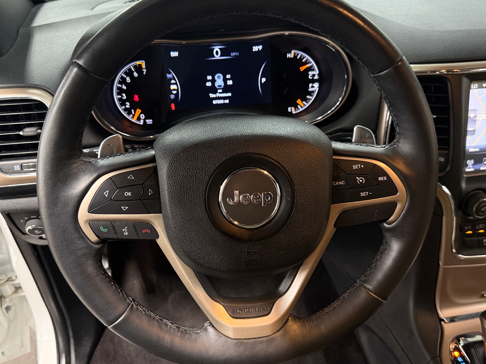 Thumbnail: 2016 Jeep Grand Cherokee - 5