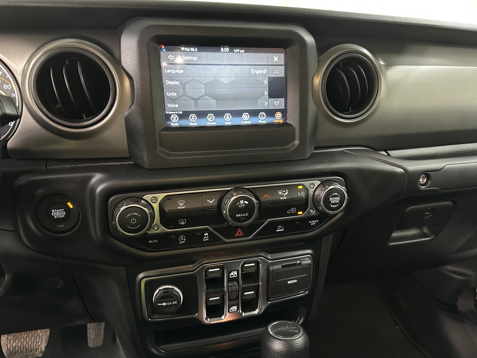 Thumbnail: 2022 Jeep Gladiator - 4