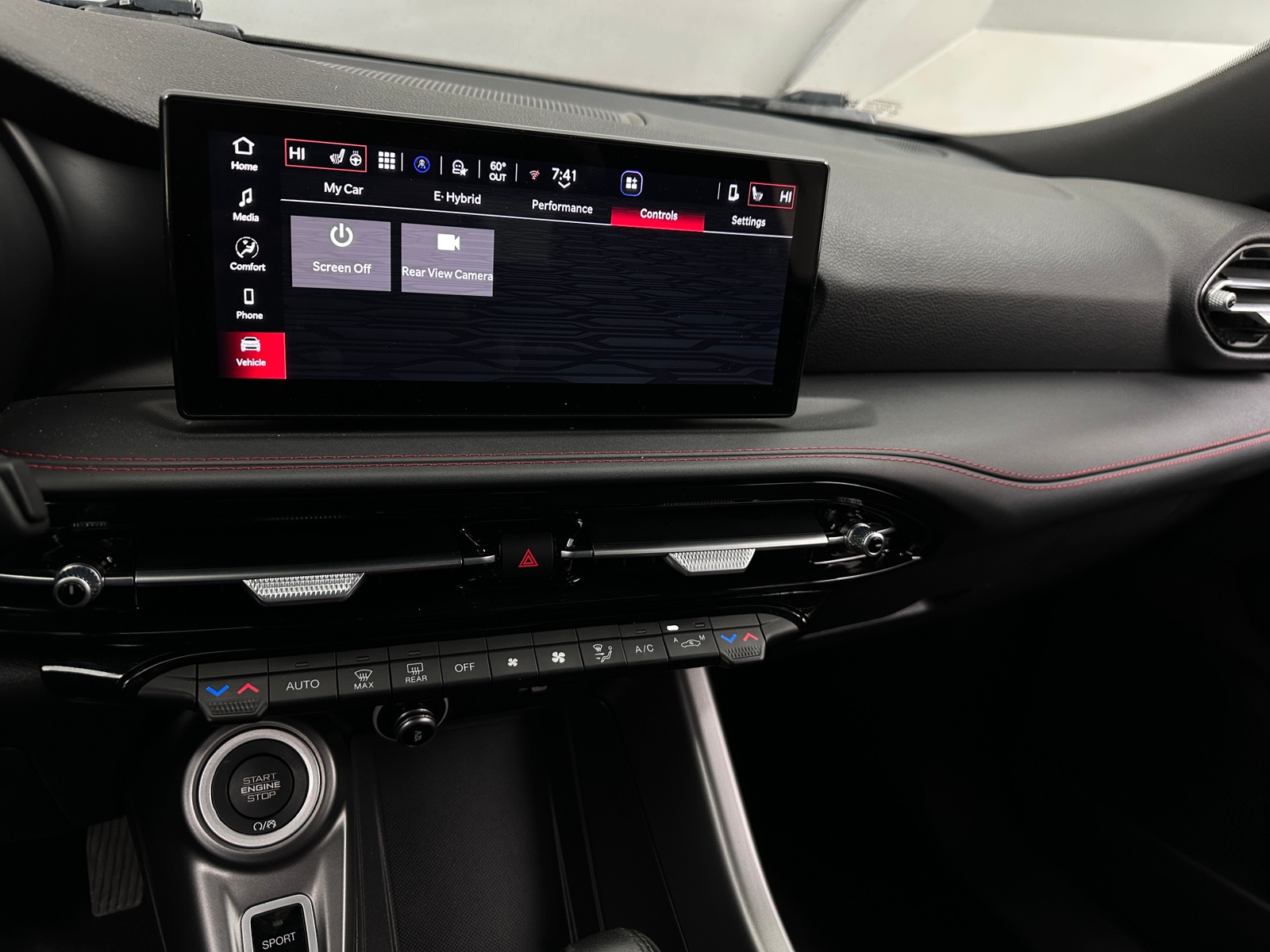 Thumbnail: 2024 Dodge Hornet - 3