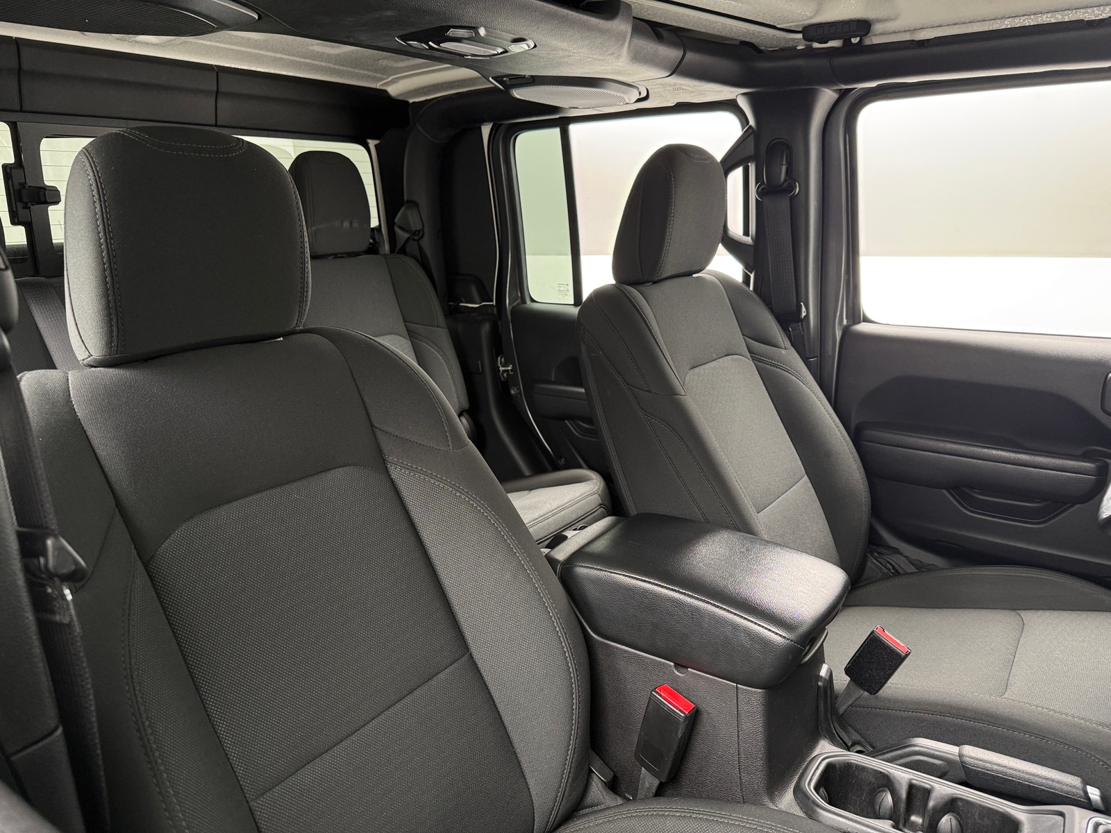 Thumbnail: 2022 Jeep Gladiator - 2