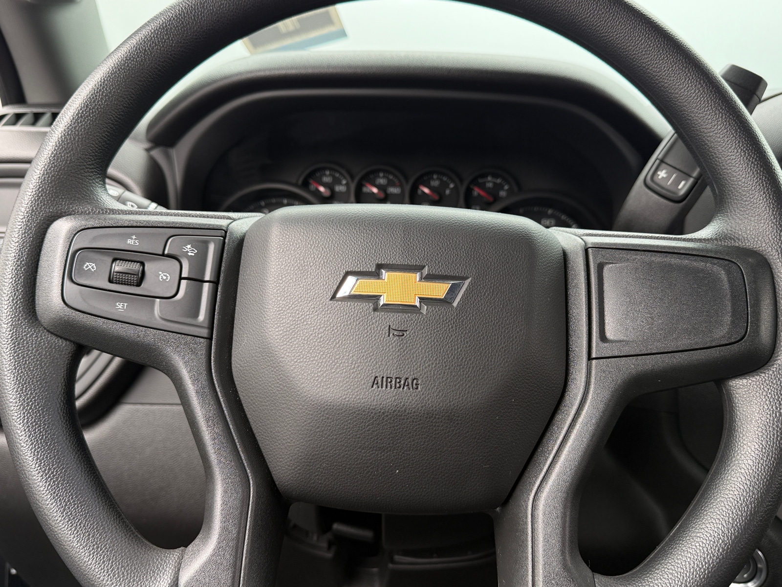 Thumbnail: 2026 Chevrolet Silverado 1500 - 5