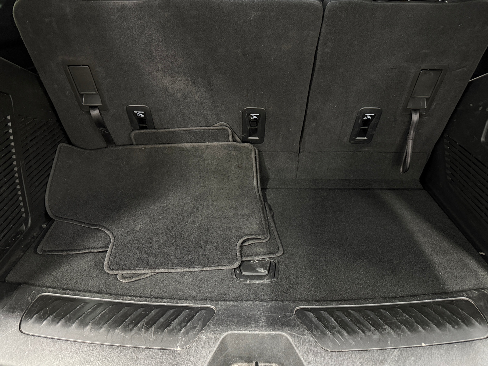 Thumbnail: 2025 Chevrolet Tahoe - 6