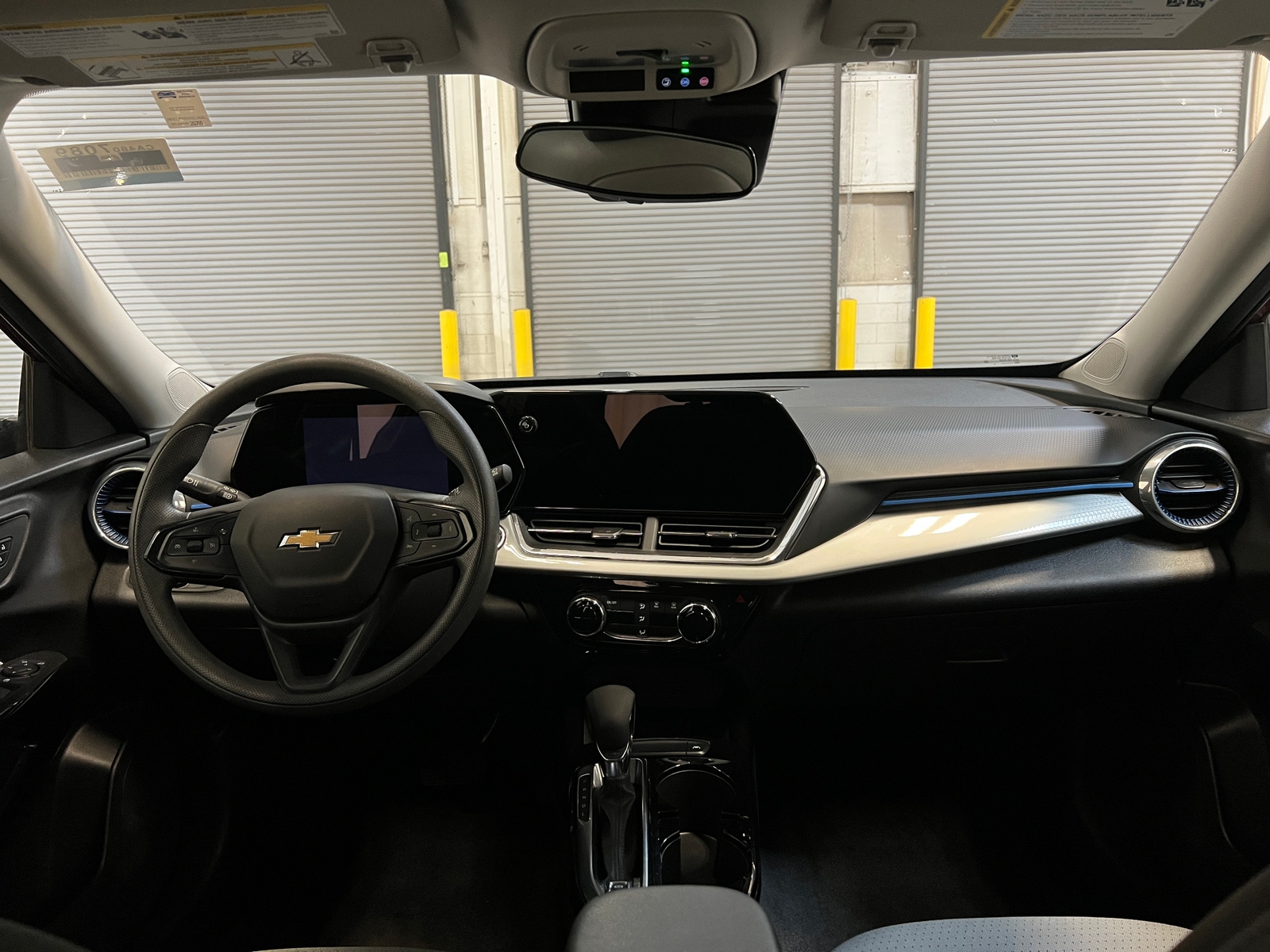 Thumbnail: 2025 Chevrolet Trax - 3