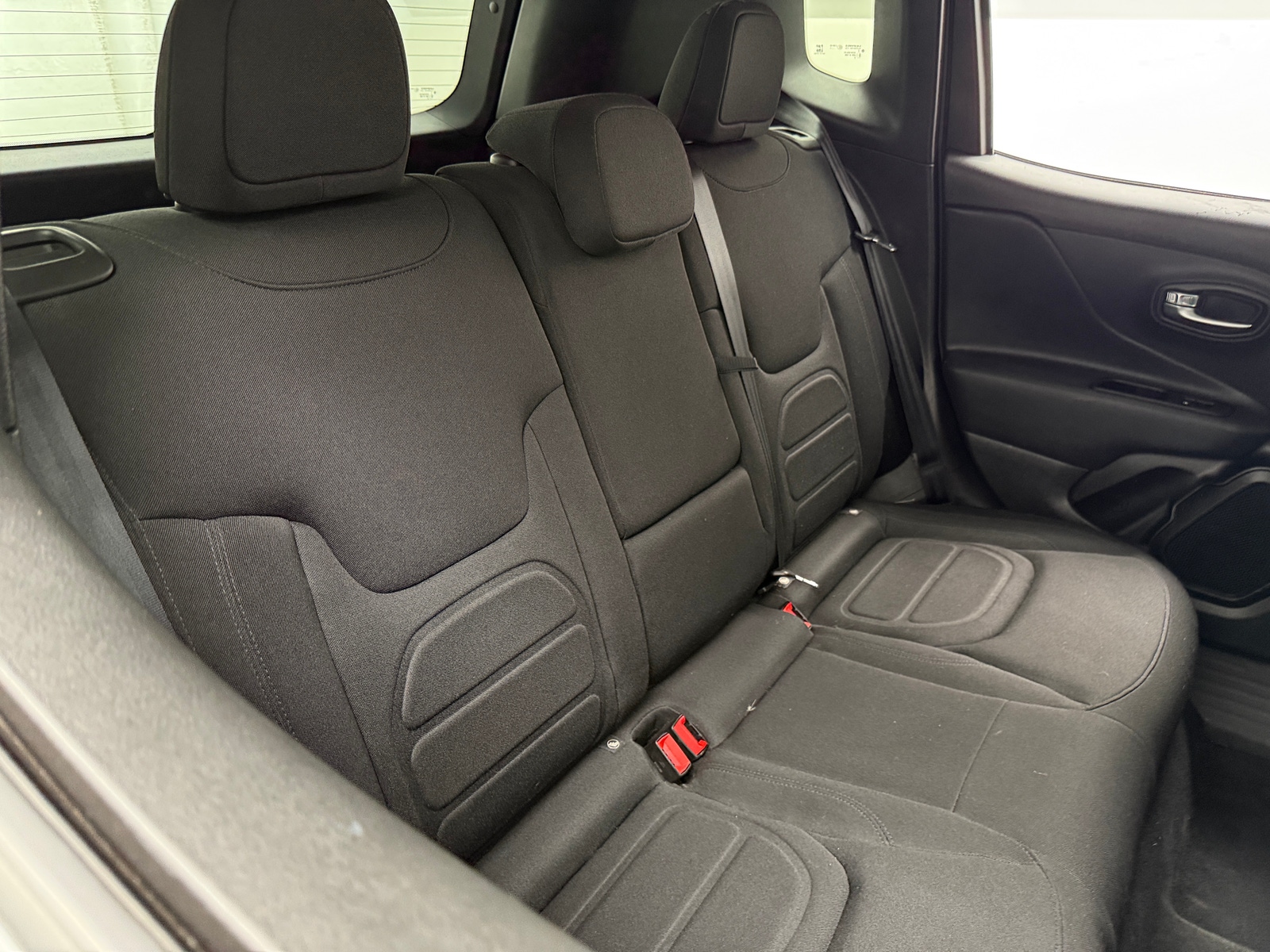 Thumbnail: 2022 Jeep Renegade - 6