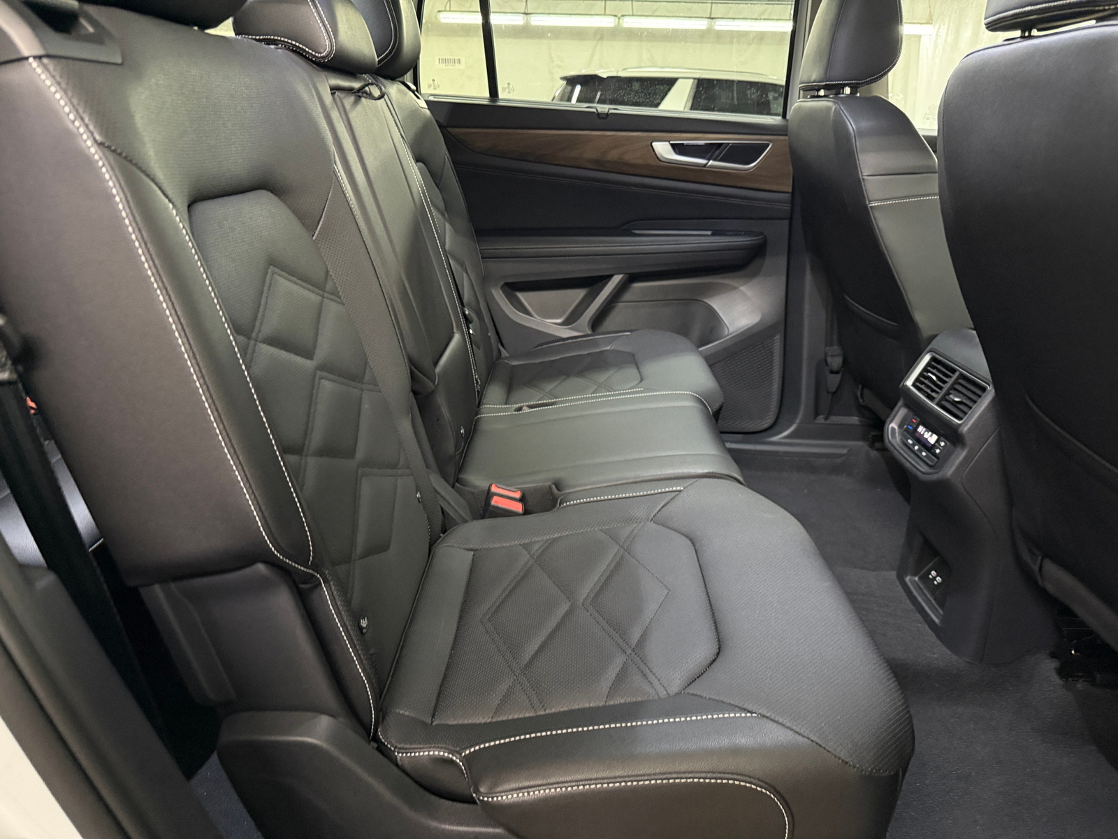 Thumbnail: 2025 Volkswagen Atlas - 5