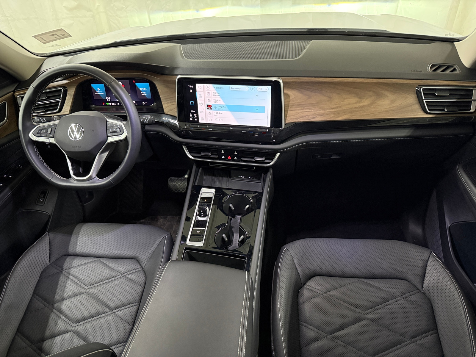 Thumbnail: 2025 Volkswagen Atlas - 2