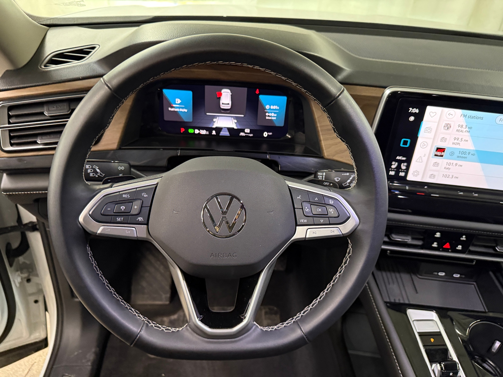 Thumbnail: 2025 Volkswagen Atlas - 4