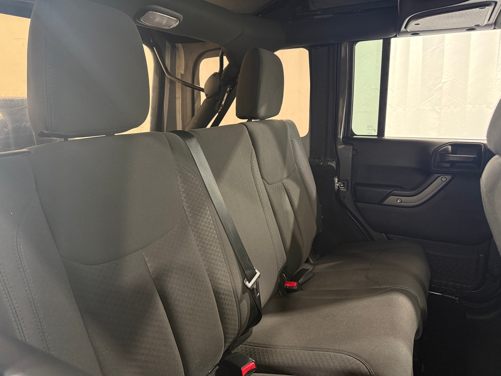 Thumbnail: 2017 Jeep Wrangler - 6