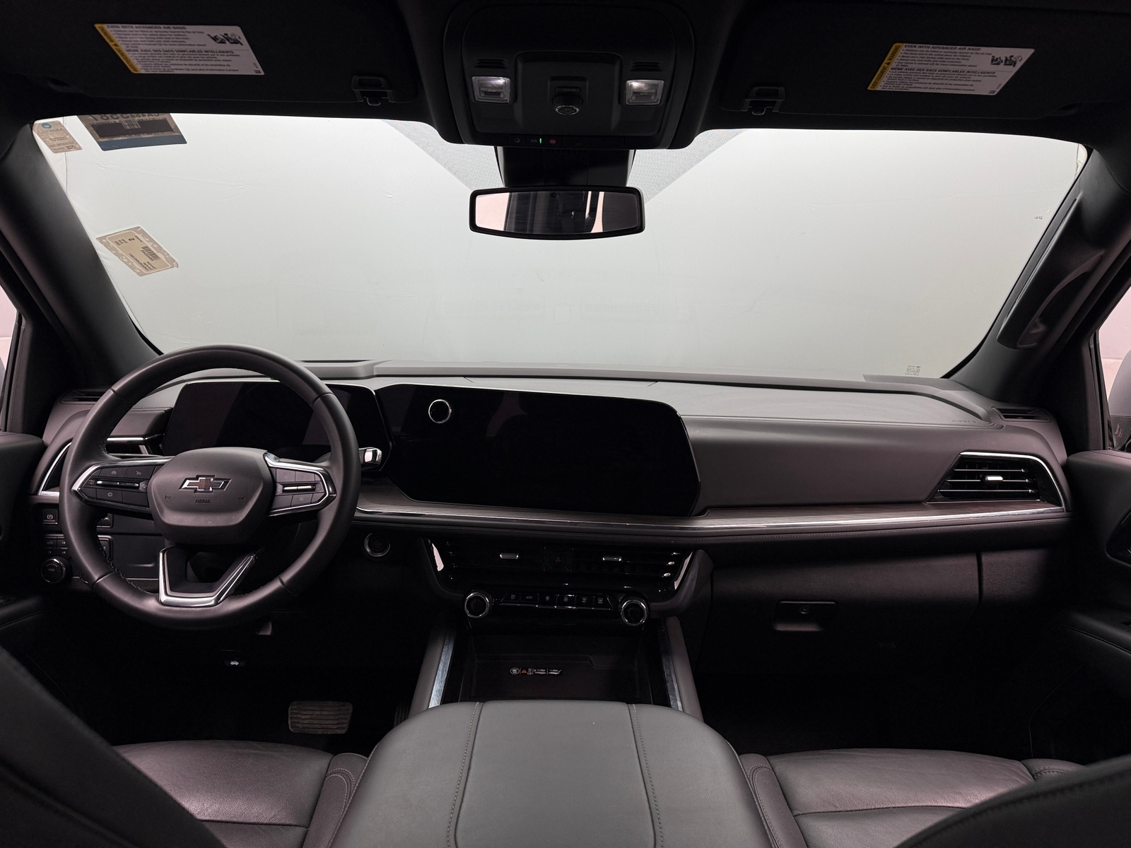 Thumbnail: 2025 Chevrolet Suburban - 2