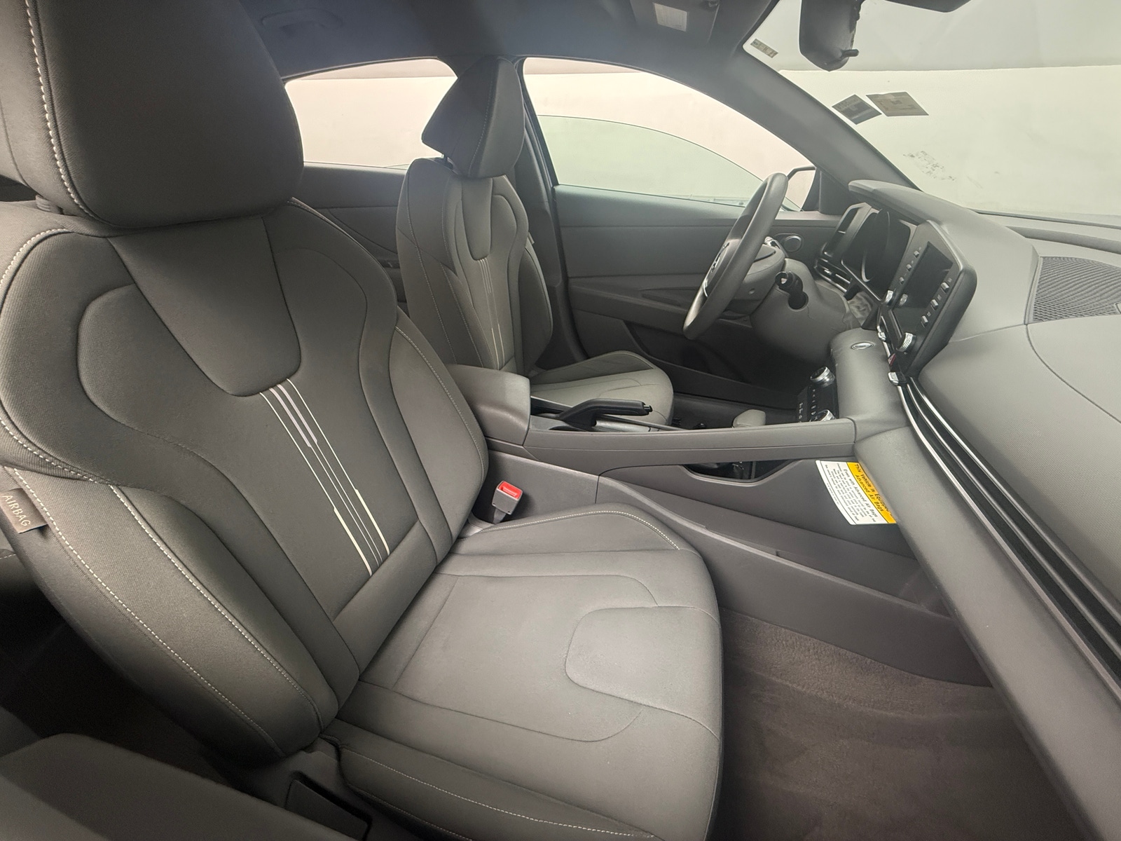 Thumbnail: 2023 Hyundai Elantra - 2