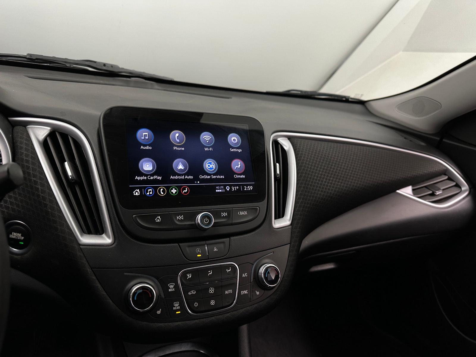 Thumbnail: 2023 Chevrolet Malibu - 4