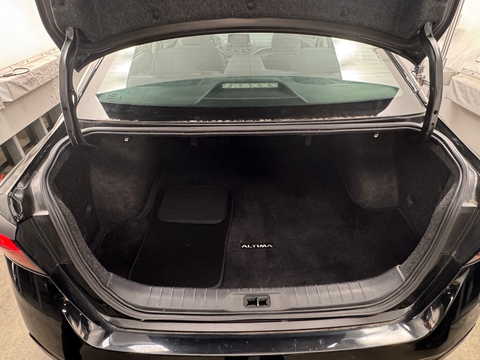 Thumbnail: 2022 Nissan Altima - 7