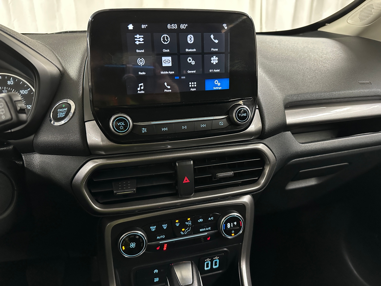 Thumbnail: 2019 Ford EcoSport - 4