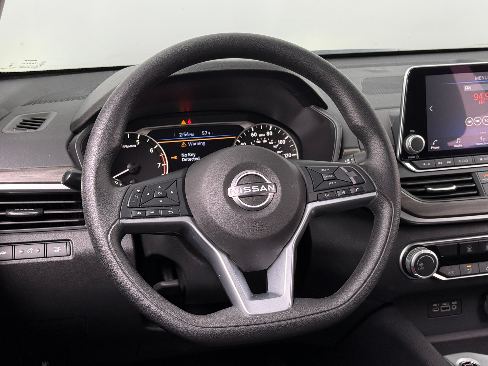 Thumbnail: 2025 Nissan Altima - 5