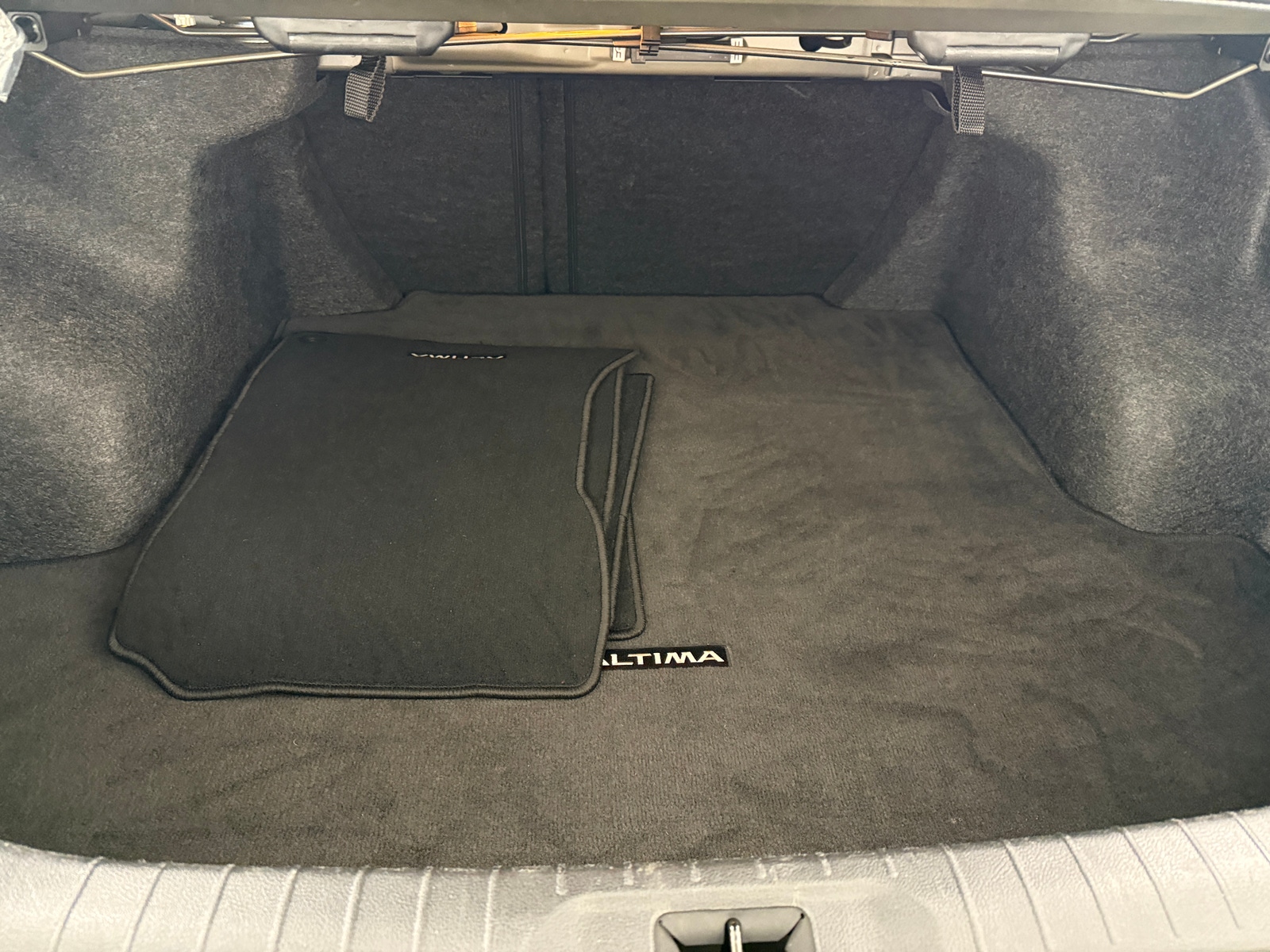 Thumbnail: 2025 Nissan Altima - 7