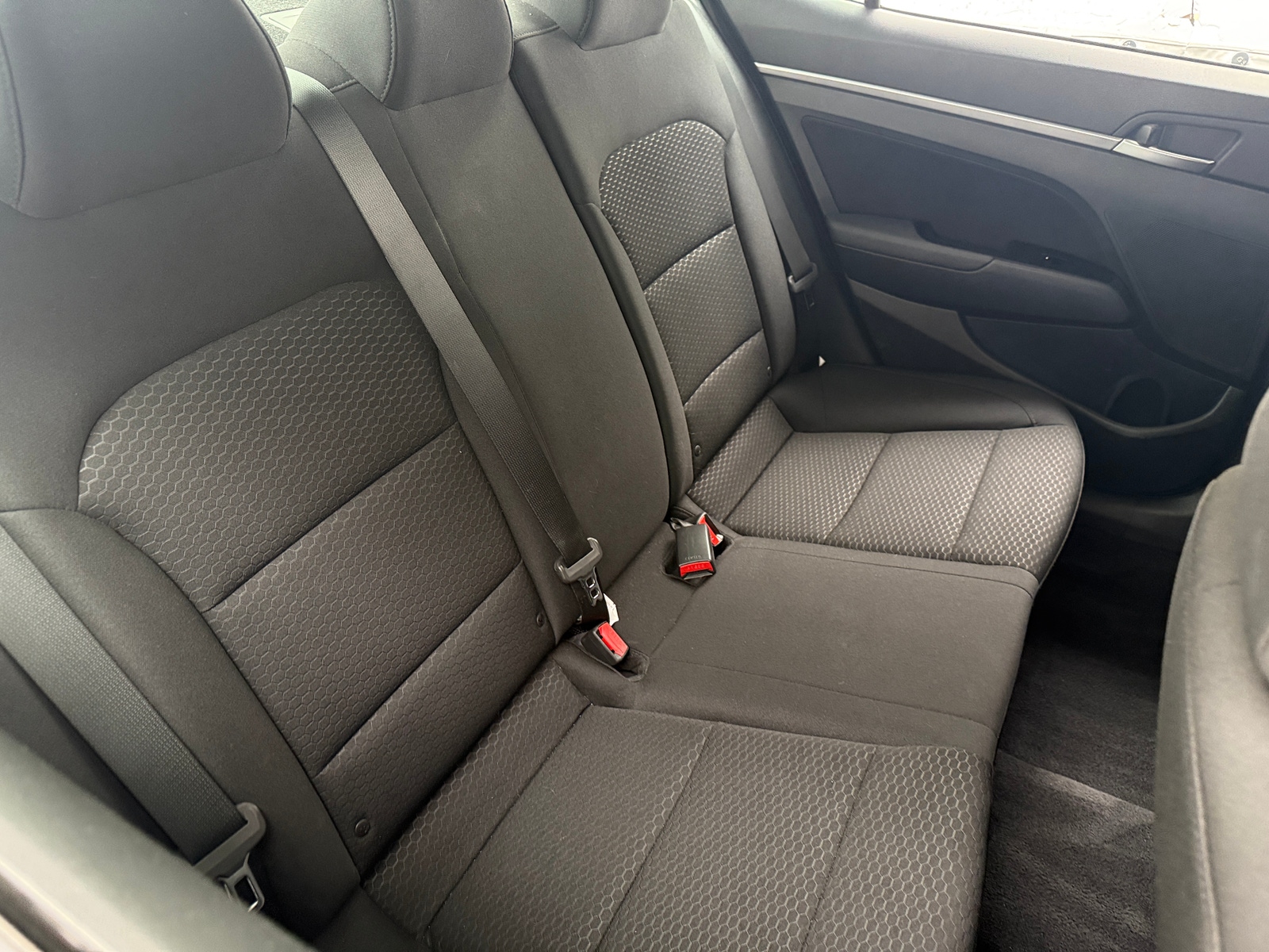 Thumbnail: 2019 Hyundai Elantra - 6