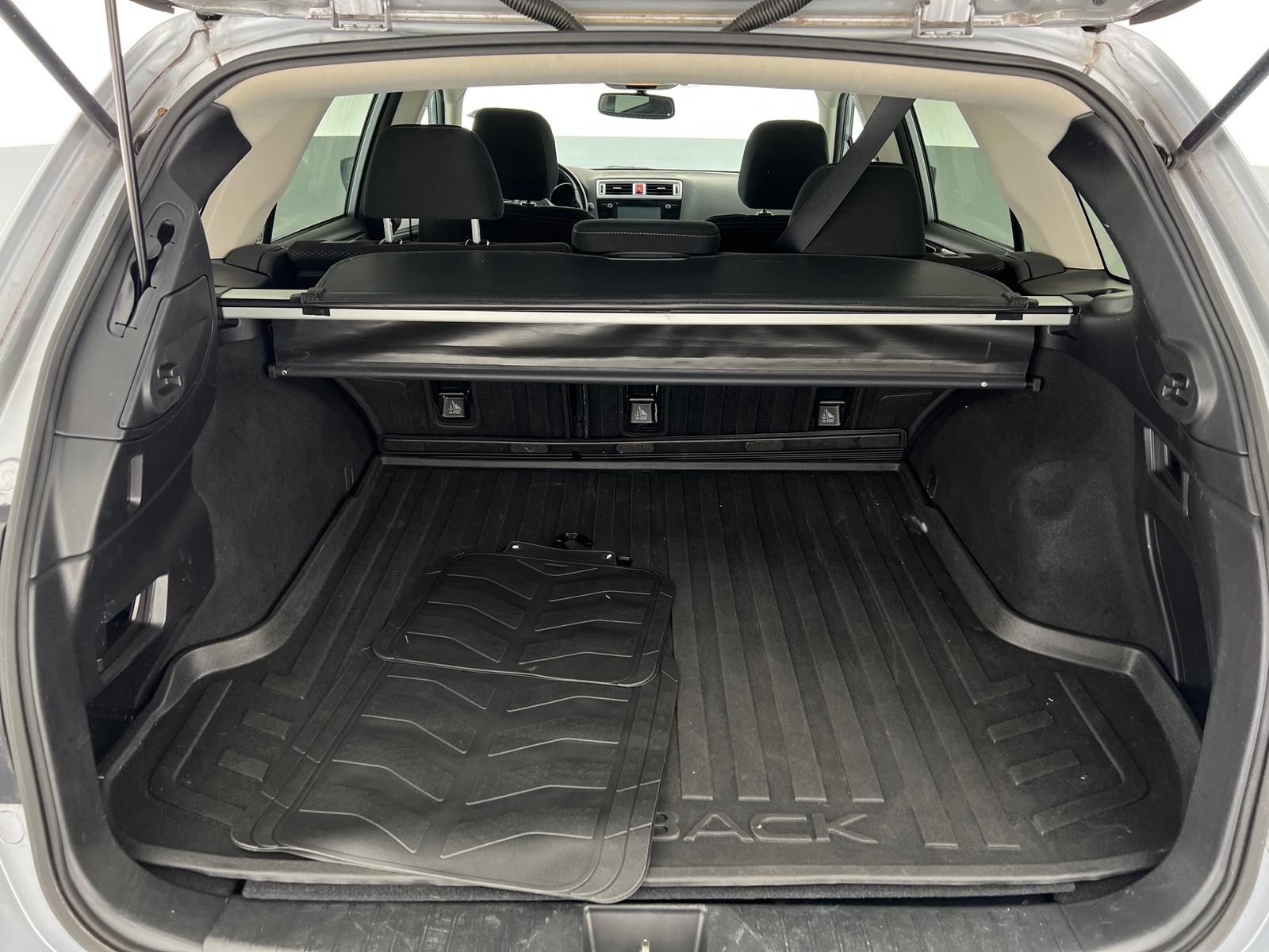 Thumbnail: 2017 Subaru Outback - 7