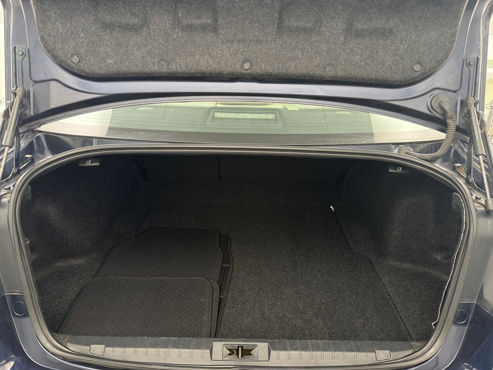 Thumbnail: 2018 Subaru Legacy - 7