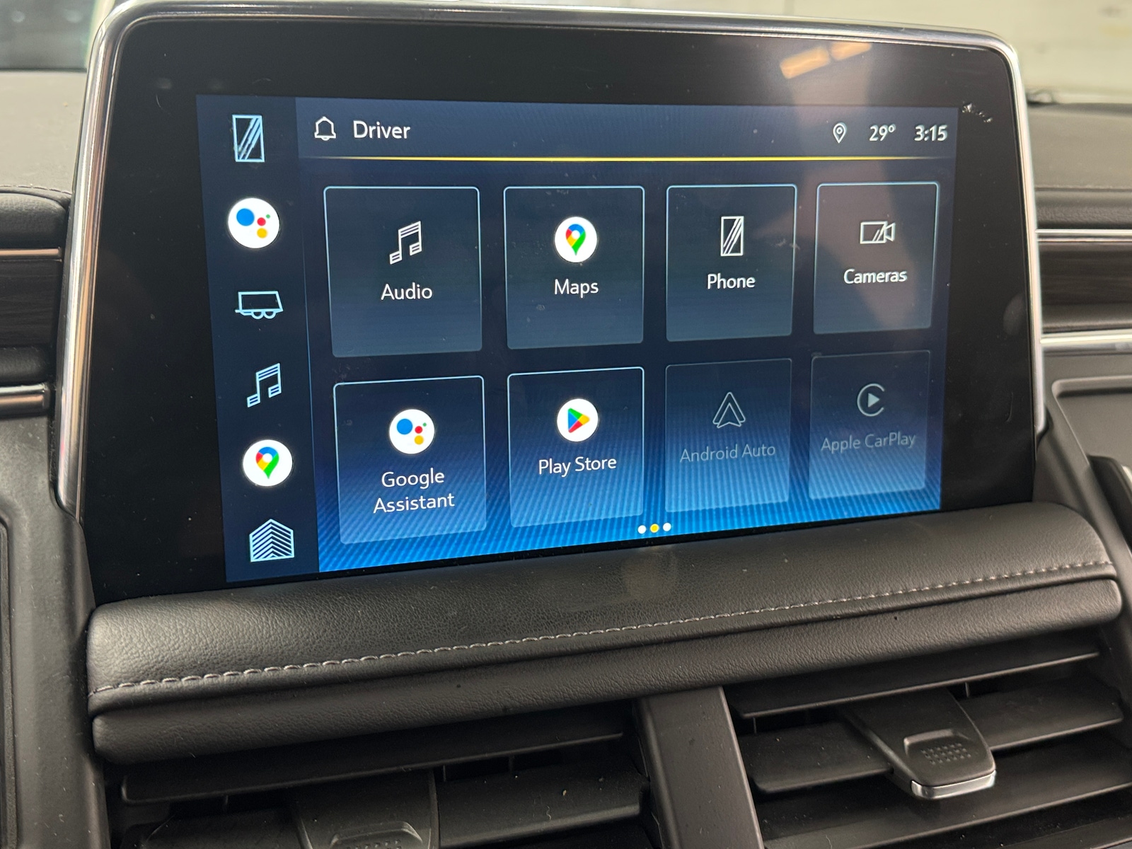 Thumbnail: 2022 Chevrolet Tahoe - 4