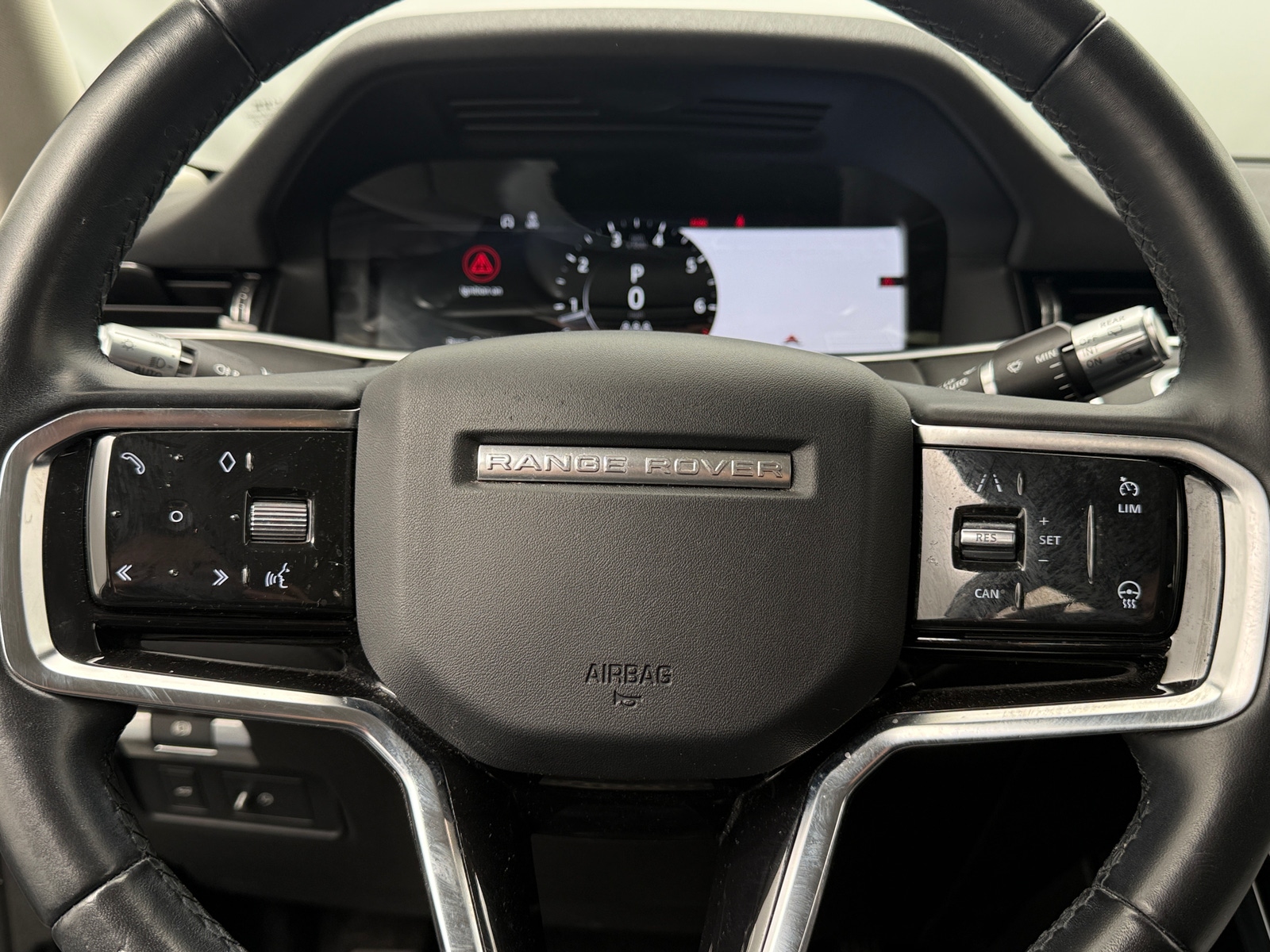 Thumbnail: 2021 Land Rover Range Rover Evoque - 4