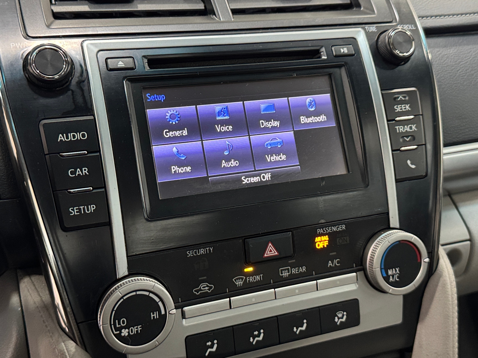 Thumbnail: 2014 Toyota Camry - 4