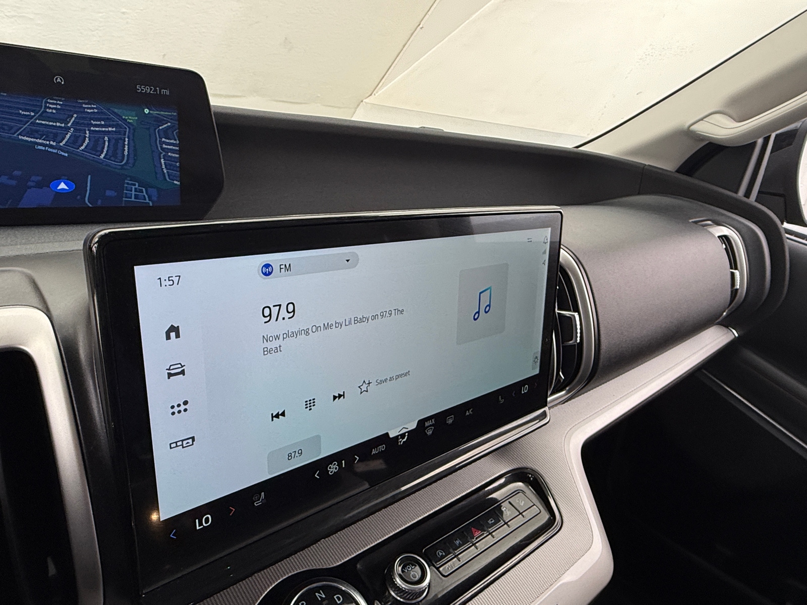 Thumbnail: 2025 Ford Expedition - 4