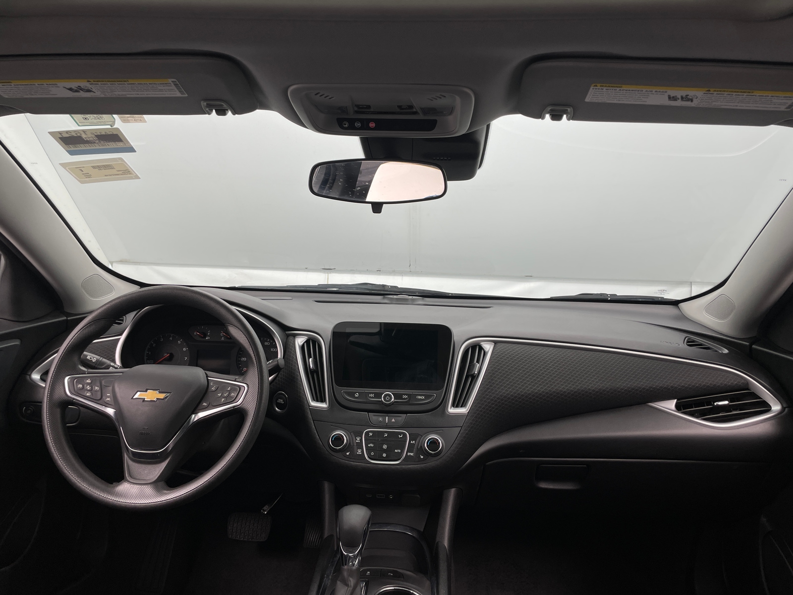 Thumbnail: 2024 Chevrolet Malibu - 3