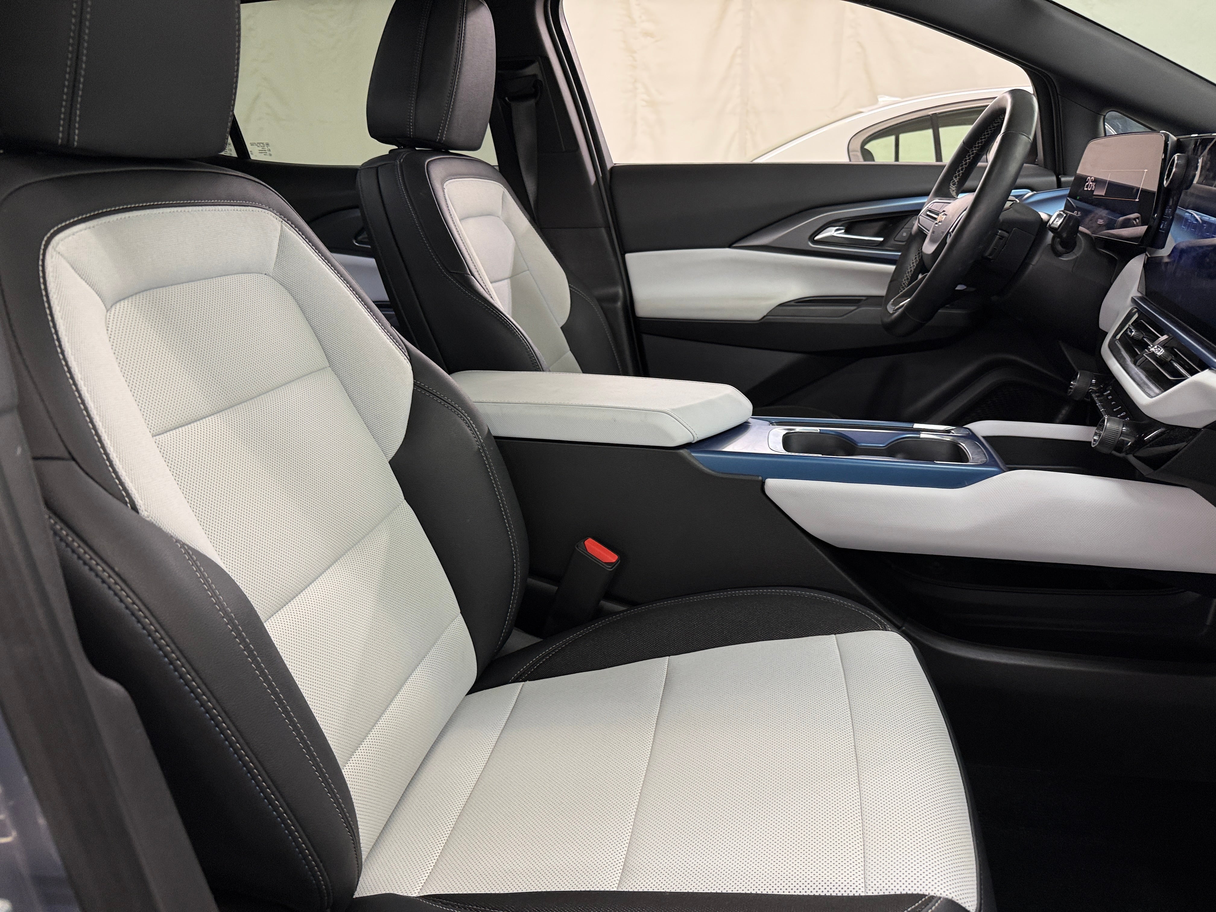 2025 Chevrolet Equinox EV