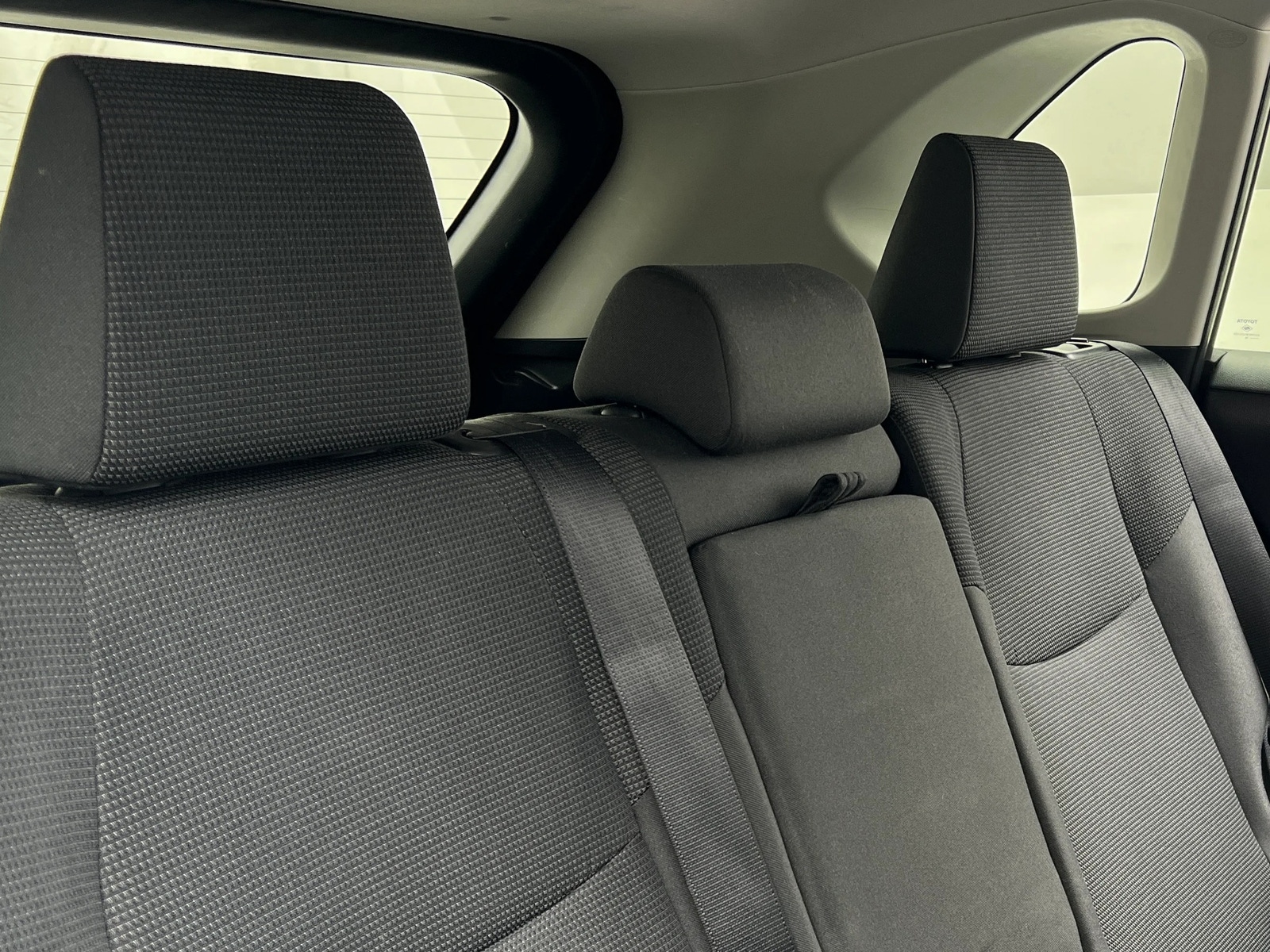 Thumbnail: 2019 Toyota RAV4 - 6