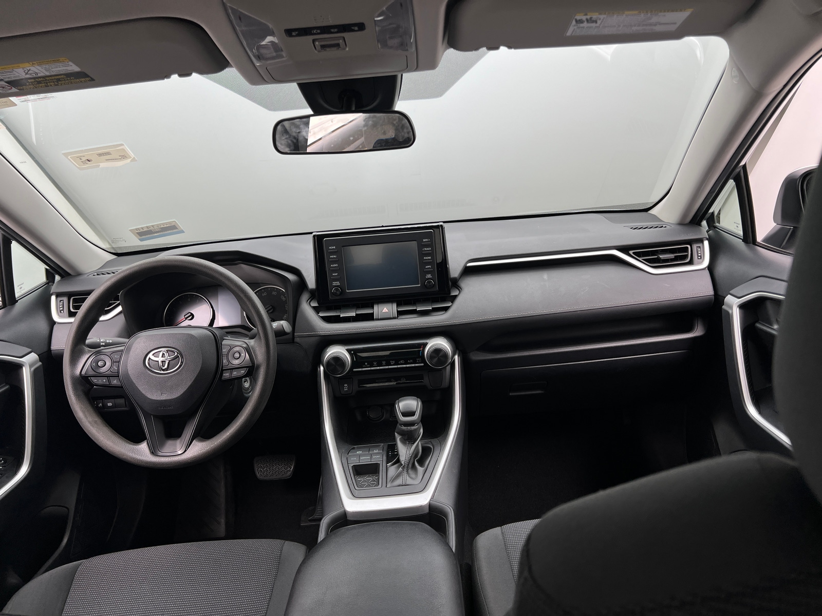 Thumbnail: 2019 Toyota RAV4 - 3