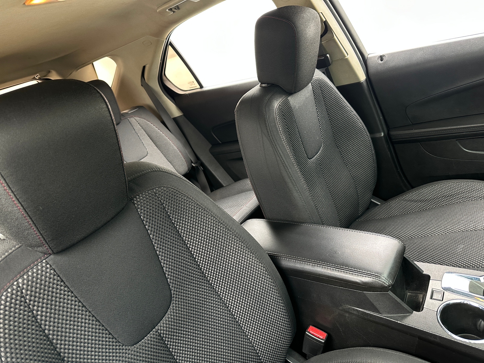 Thumbnail: 2017 Chevrolet Equinox - 2