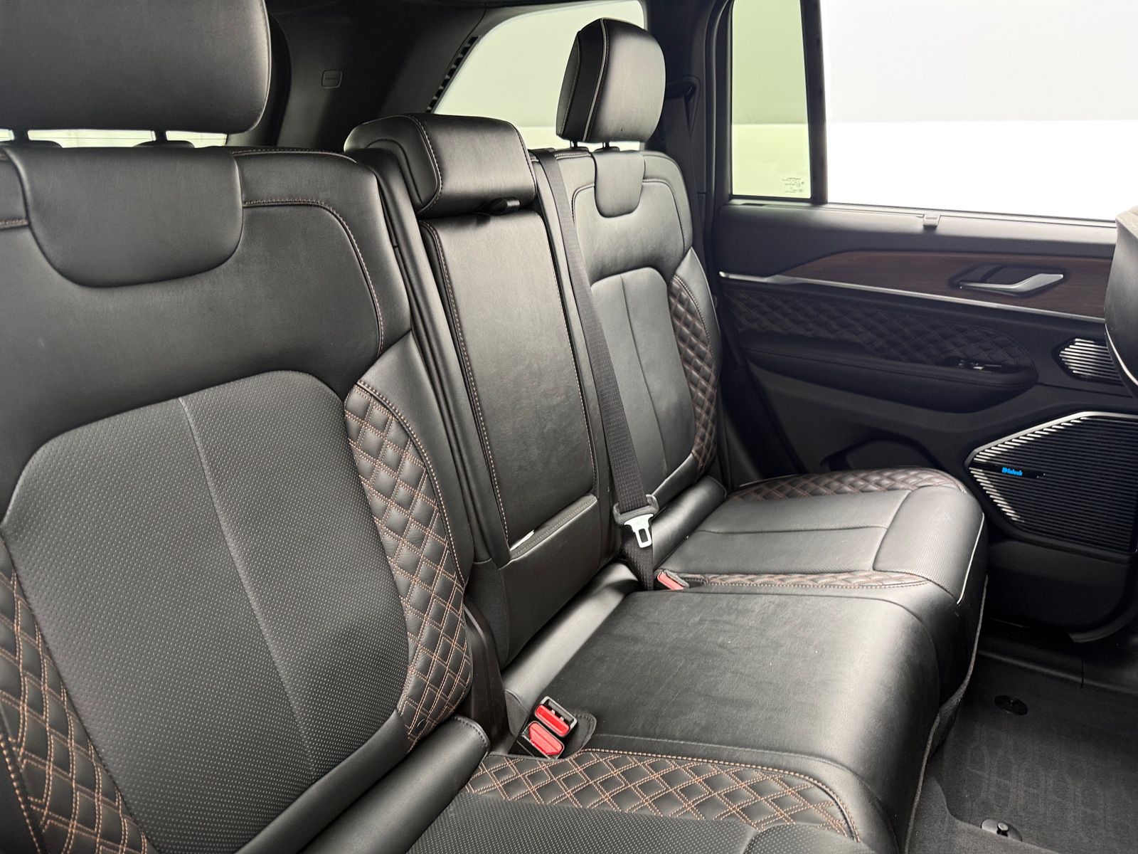 Thumbnail: 2023 Jeep Grand Cherokee - 5