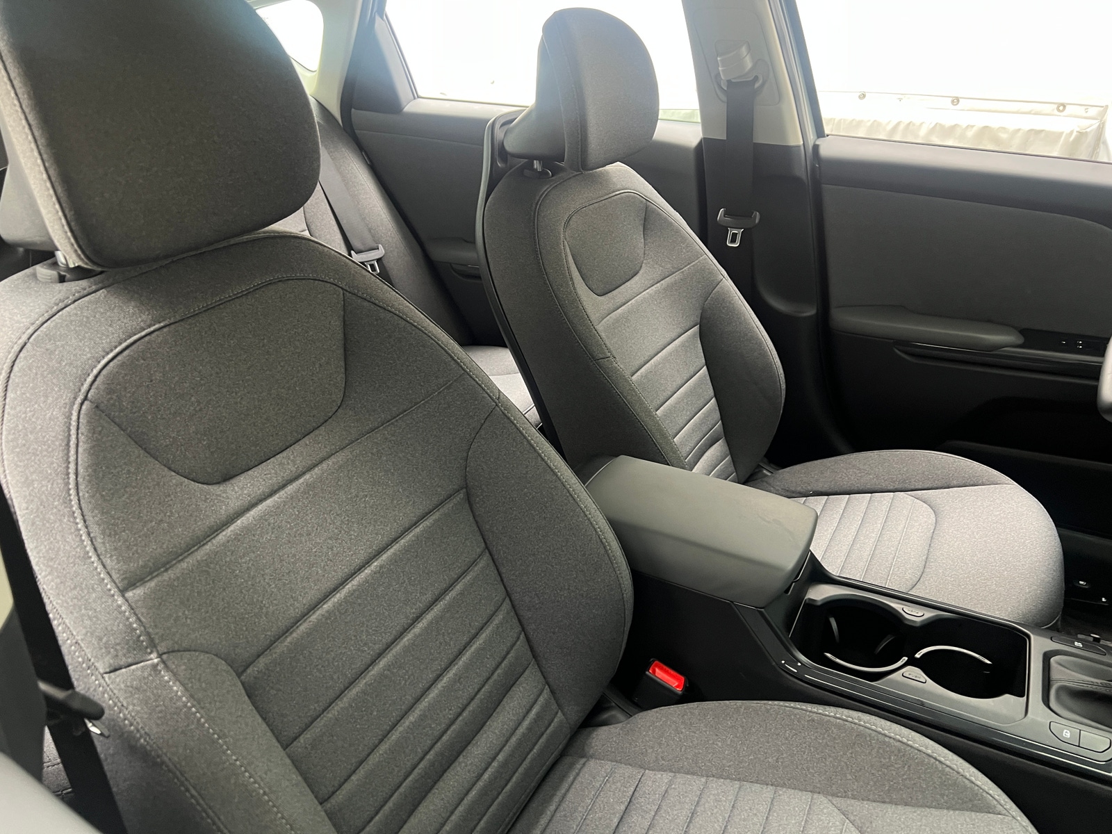 Thumbnail: 2025 Kia K4 - 2