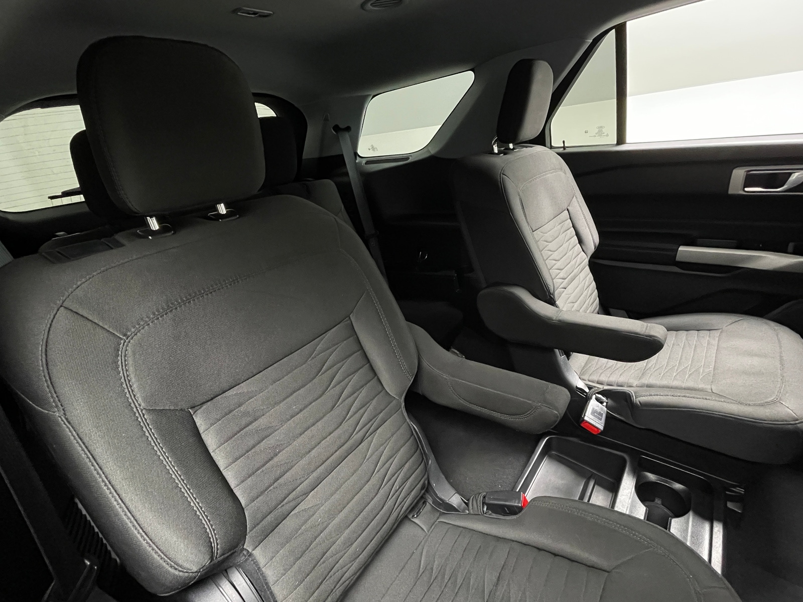 Thumbnail: 2021 Ford Explorer - 6