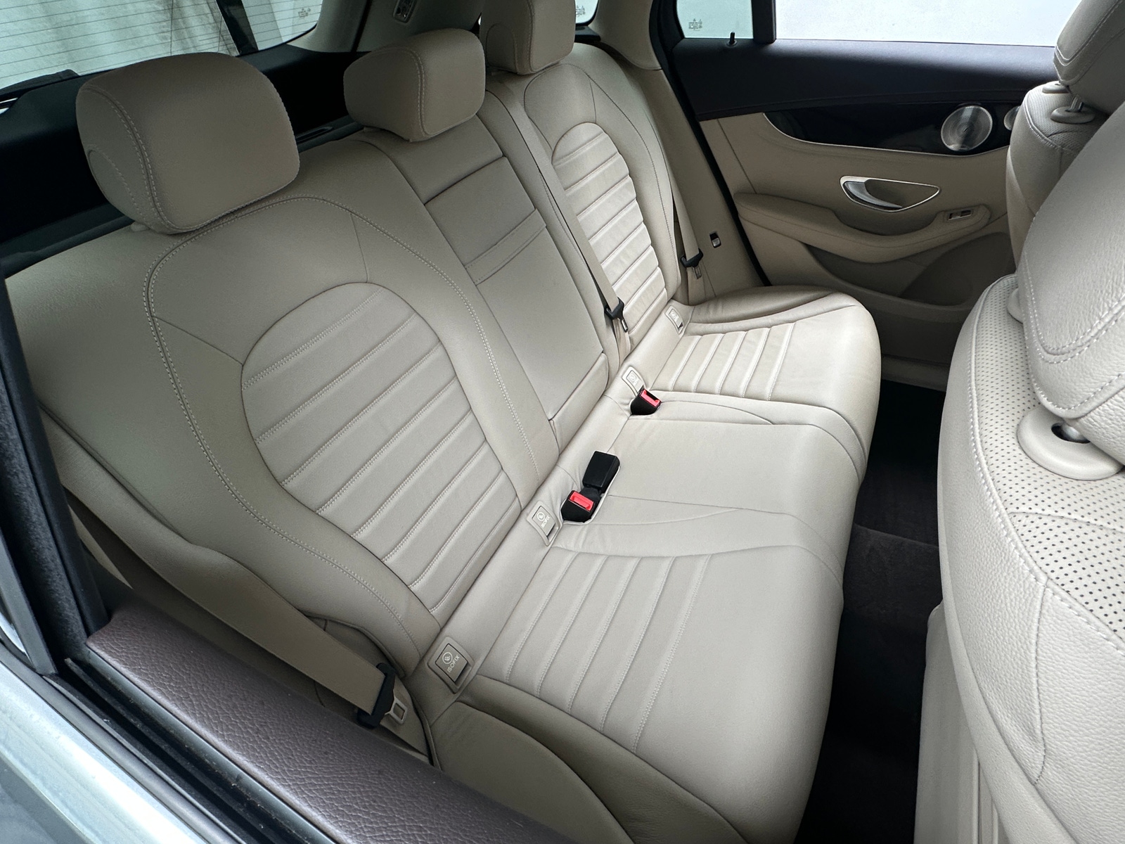 Thumbnail: 2016 Mercedes-Benz GLC - 5