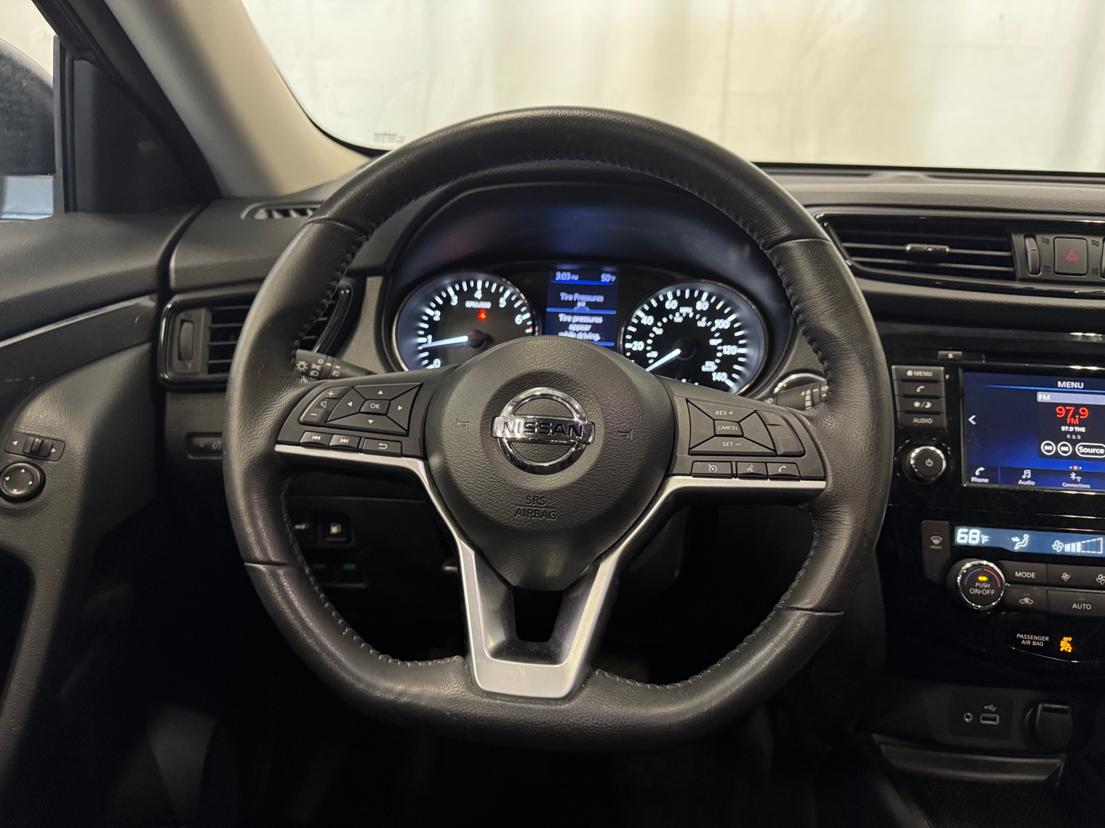 Thumbnail: 2018 Nissan Rogue - 5