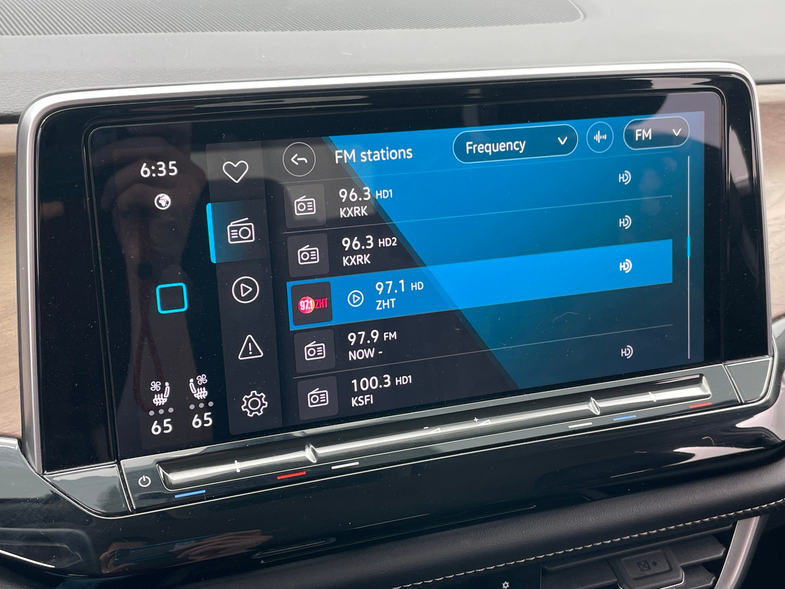 Thumbnail: 2024 Volkswagen Atlas - 3