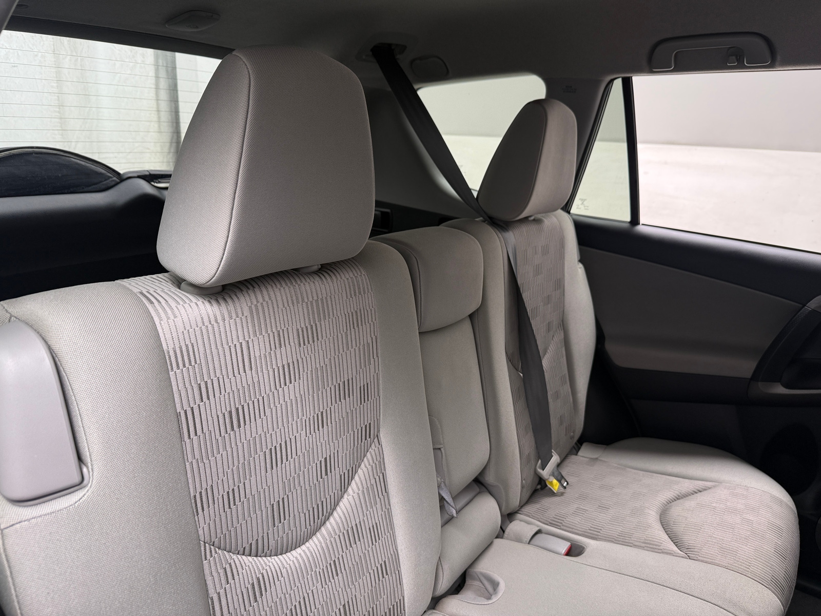 Thumbnail: 2012 Toyota RAV4 - 6