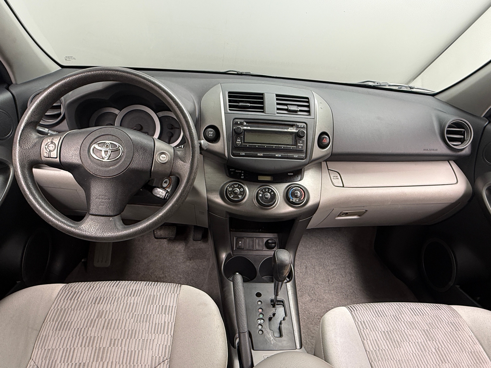 Thumbnail: 2012 Toyota RAV4 - 3