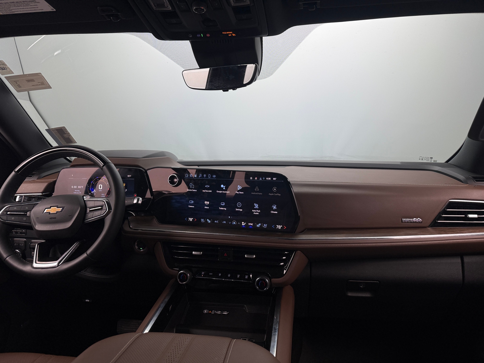 Thumbnail: 2025 Chevrolet Tahoe - 2