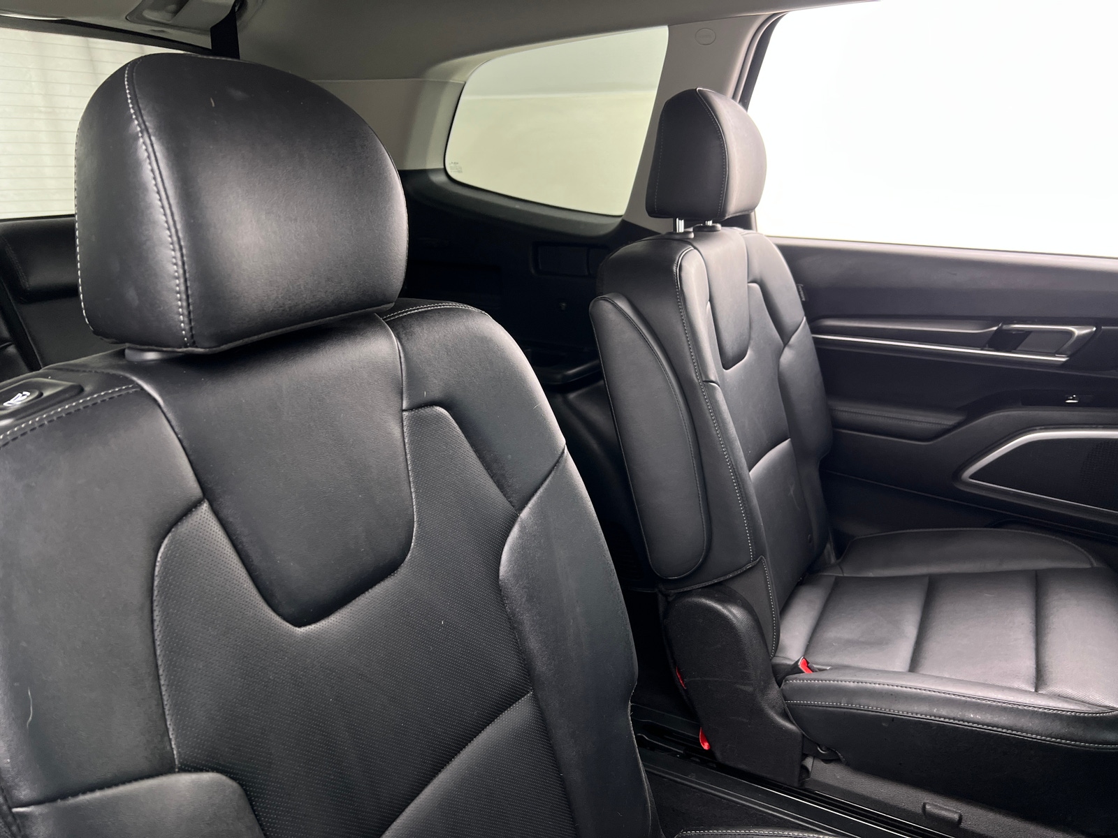 Thumbnail: 2023 Kia Telluride - 5