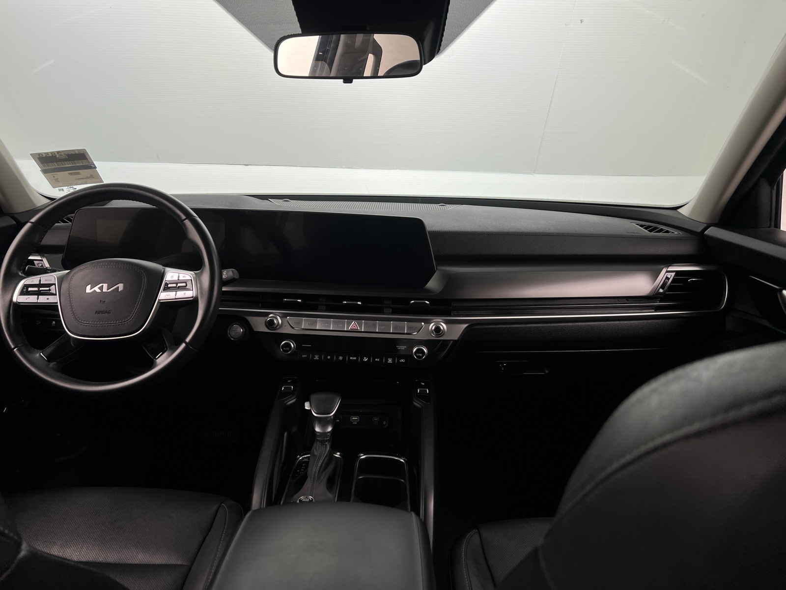 Thumbnail: 2023 Kia Telluride - 2