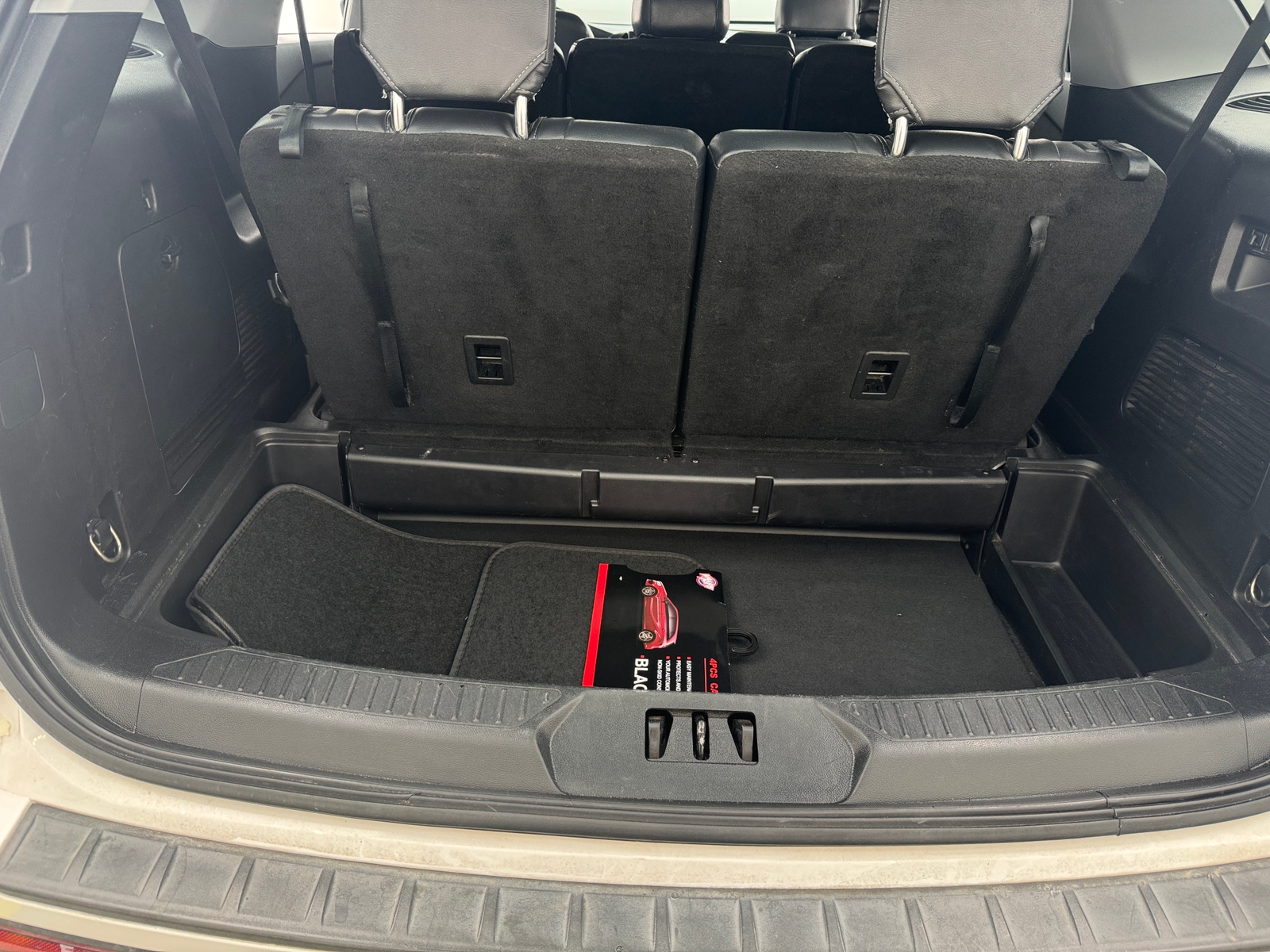 Thumbnail: 2020 Ford Explorer - 6