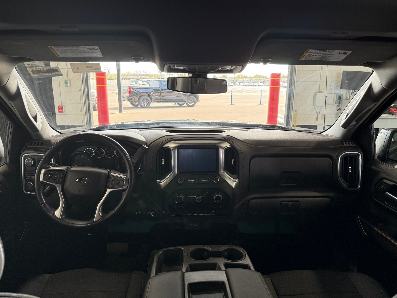 Thumbnail: 2020 Chevrolet Silverado 1500 - 3