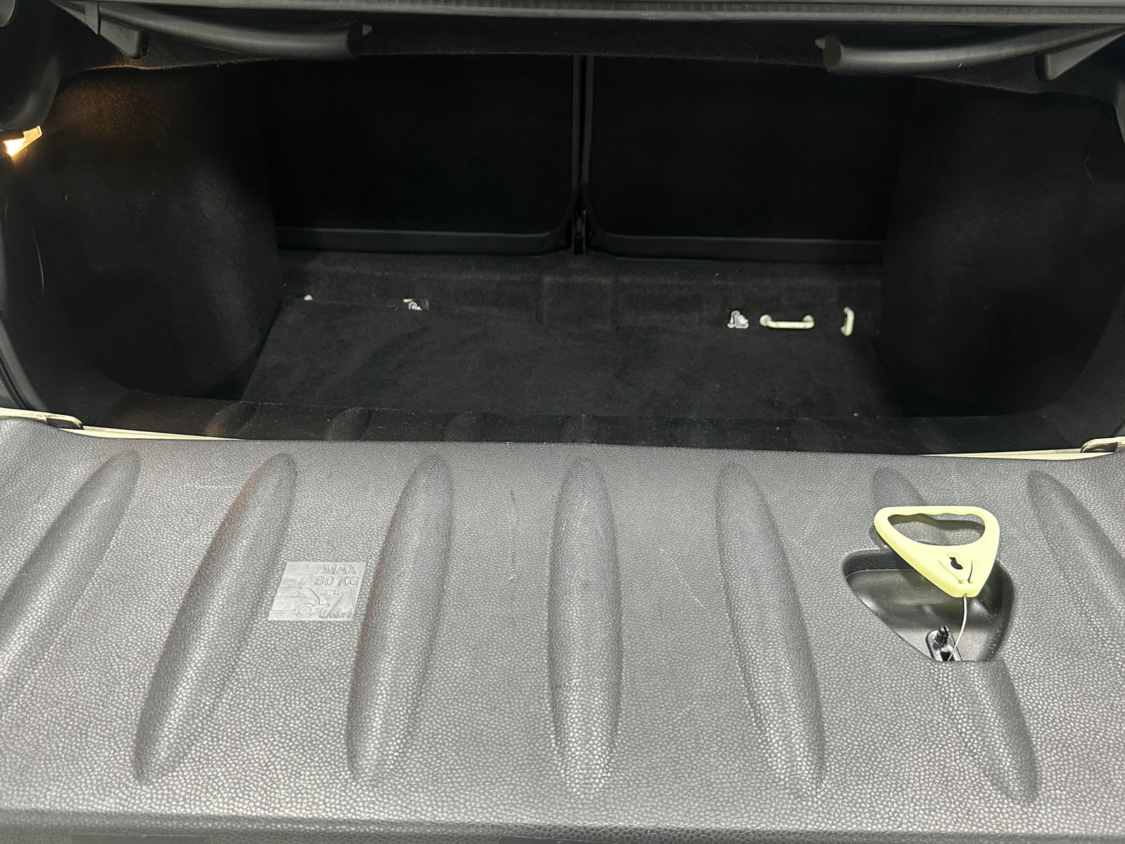 Thumbnail: 2013 MINI Cooper Convertible - 6