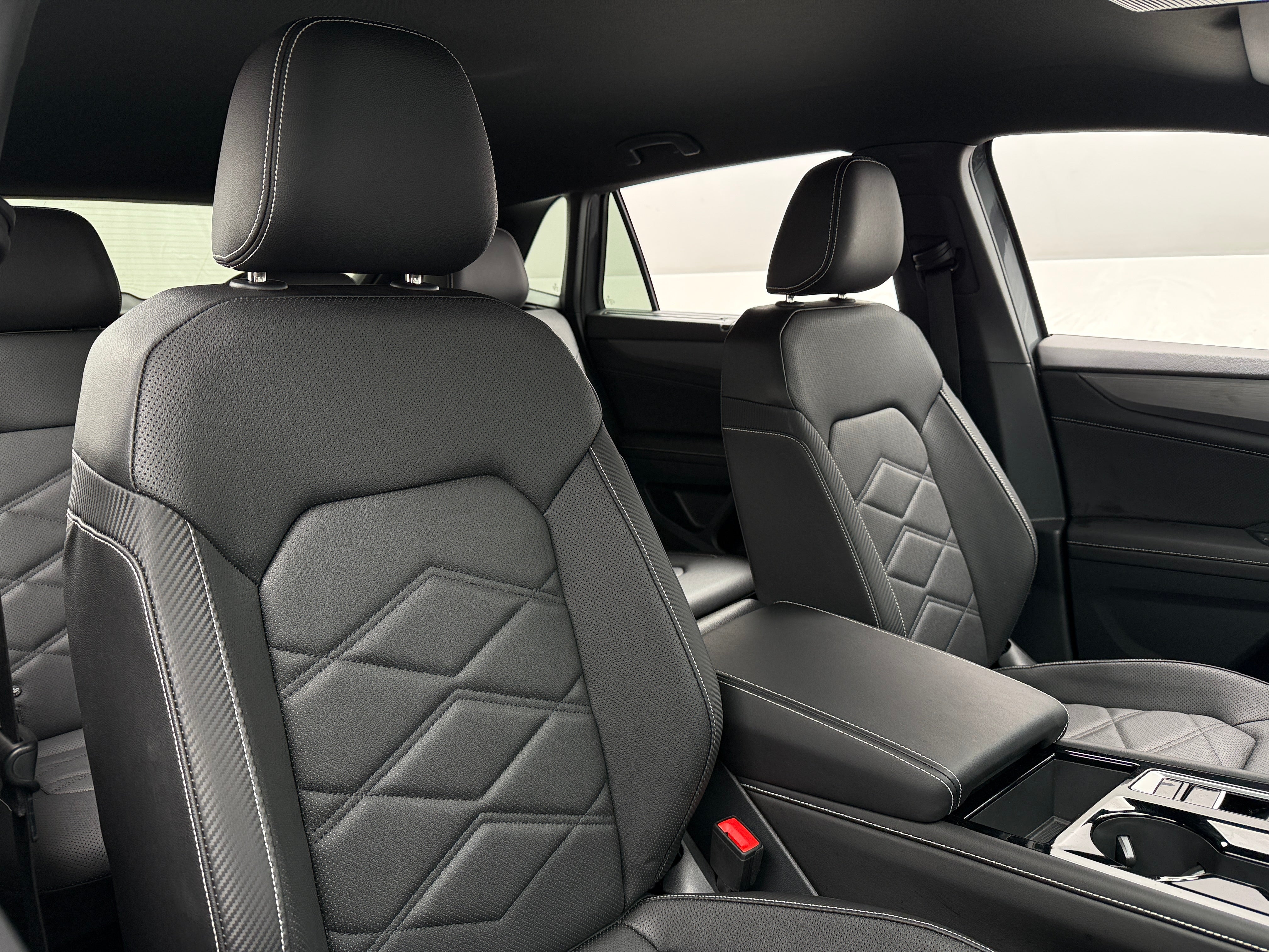 2025 Volkswagen Atlas Cross Sport