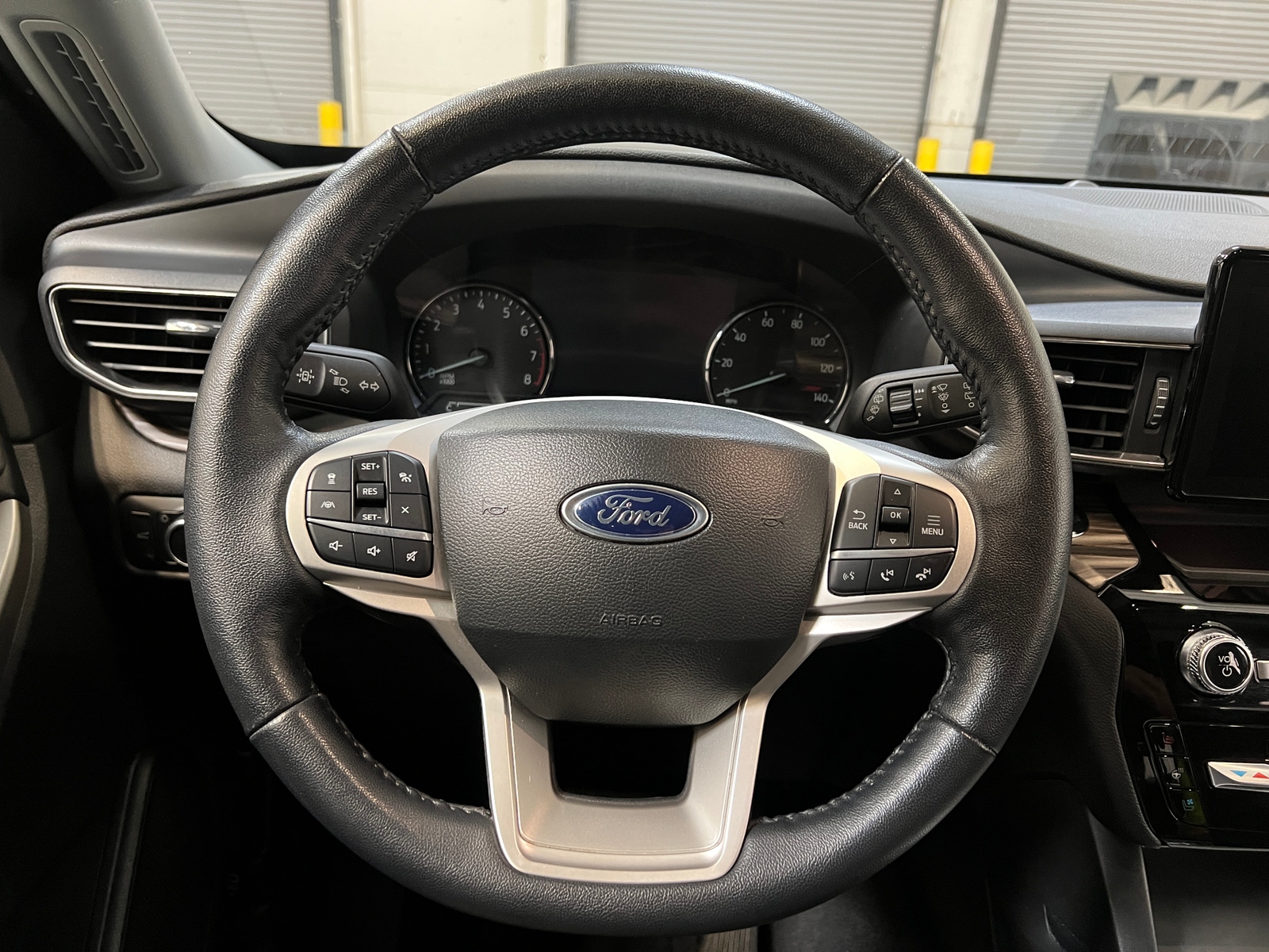 Thumbnail: 2023 Ford Explorer - 4