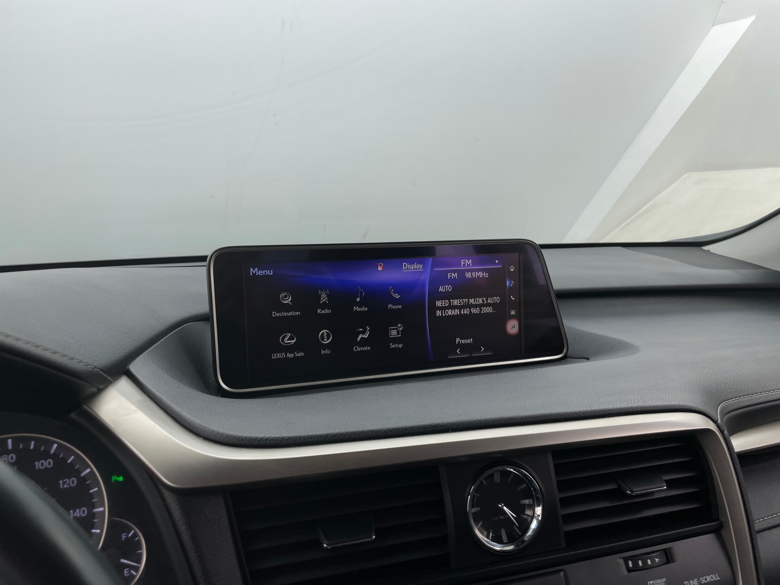 Thumbnail: 2016 Lexus RX - 4